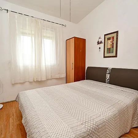 Nikola 2 * Ražanac