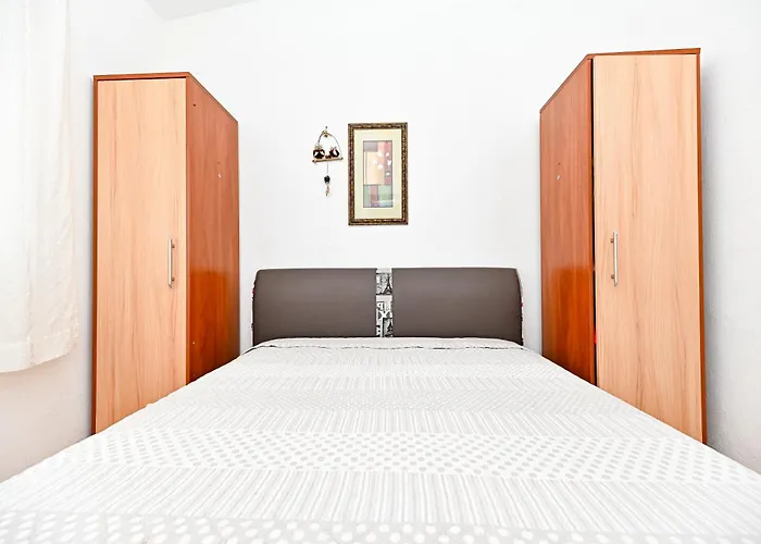 公寓 Nikola 2 Ražanac